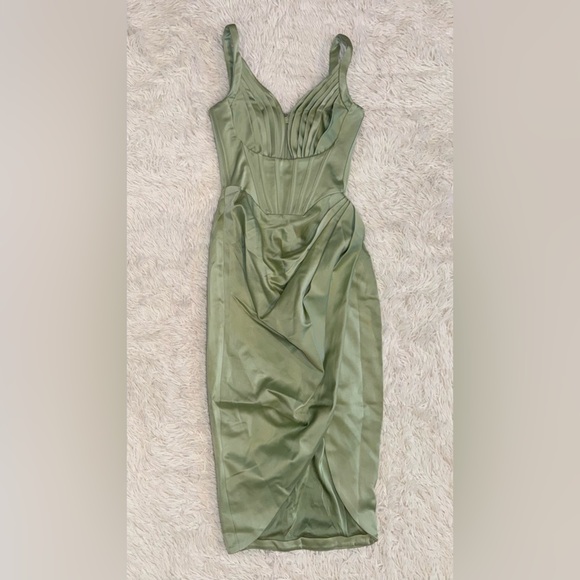 NWOT House of CB ‘Faye’ Pistachio green Corset Satin Corset Dress sz XS - Picture 5 of 9